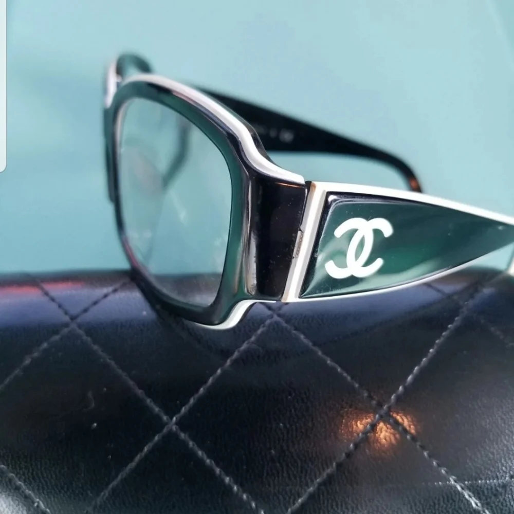 $1000 Chanel acetate eyeglasses(popular) - Picture 2 of 5